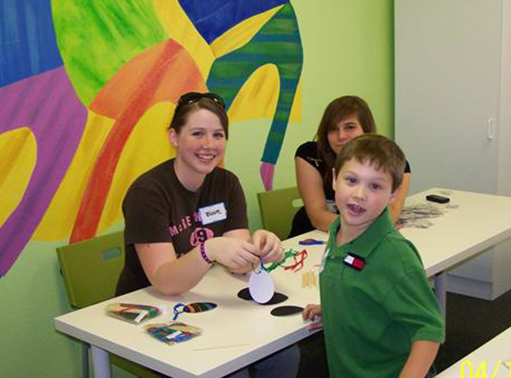 craft-time-volunteers.jpg
